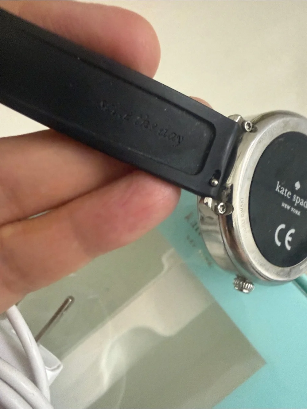 kate spade Black and Gold Round Smartwatch with Silicone Strap